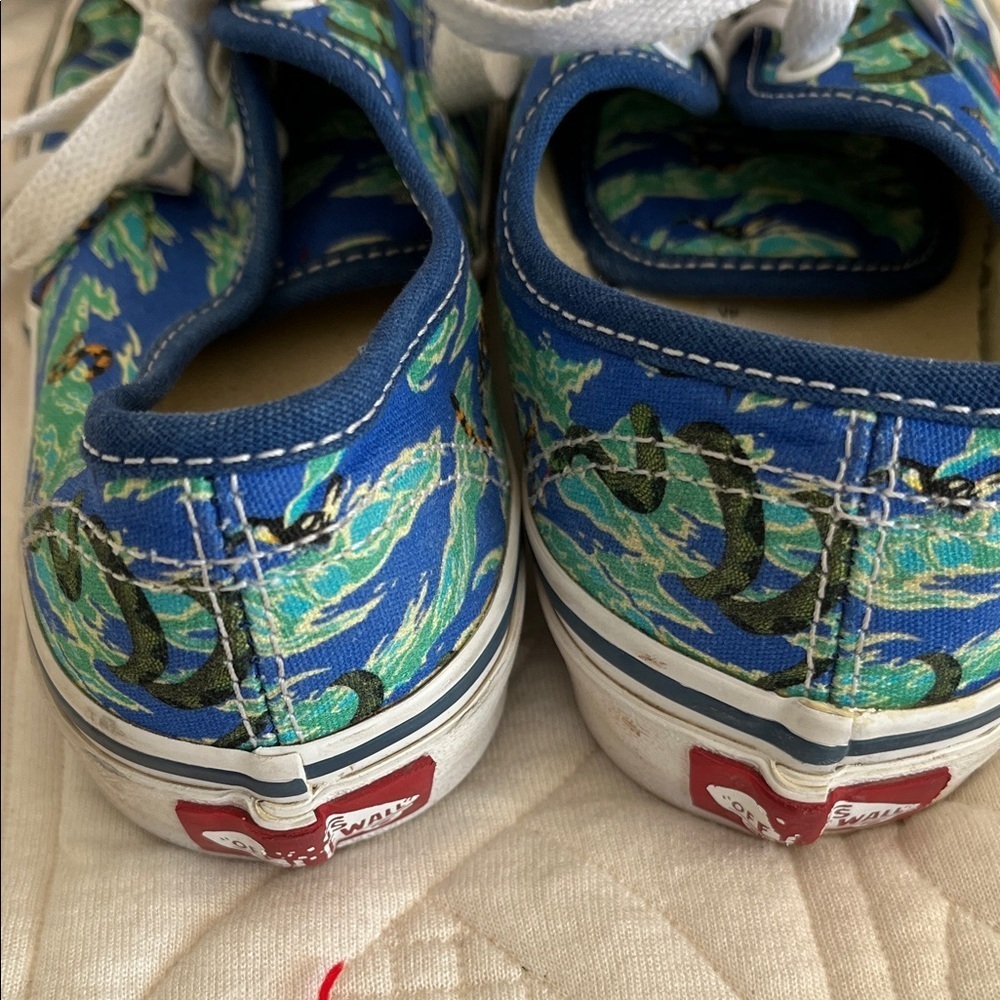 Vans Kids Vibrant Blue Jungle Sneakers Size 1 - Picture 4 of 6